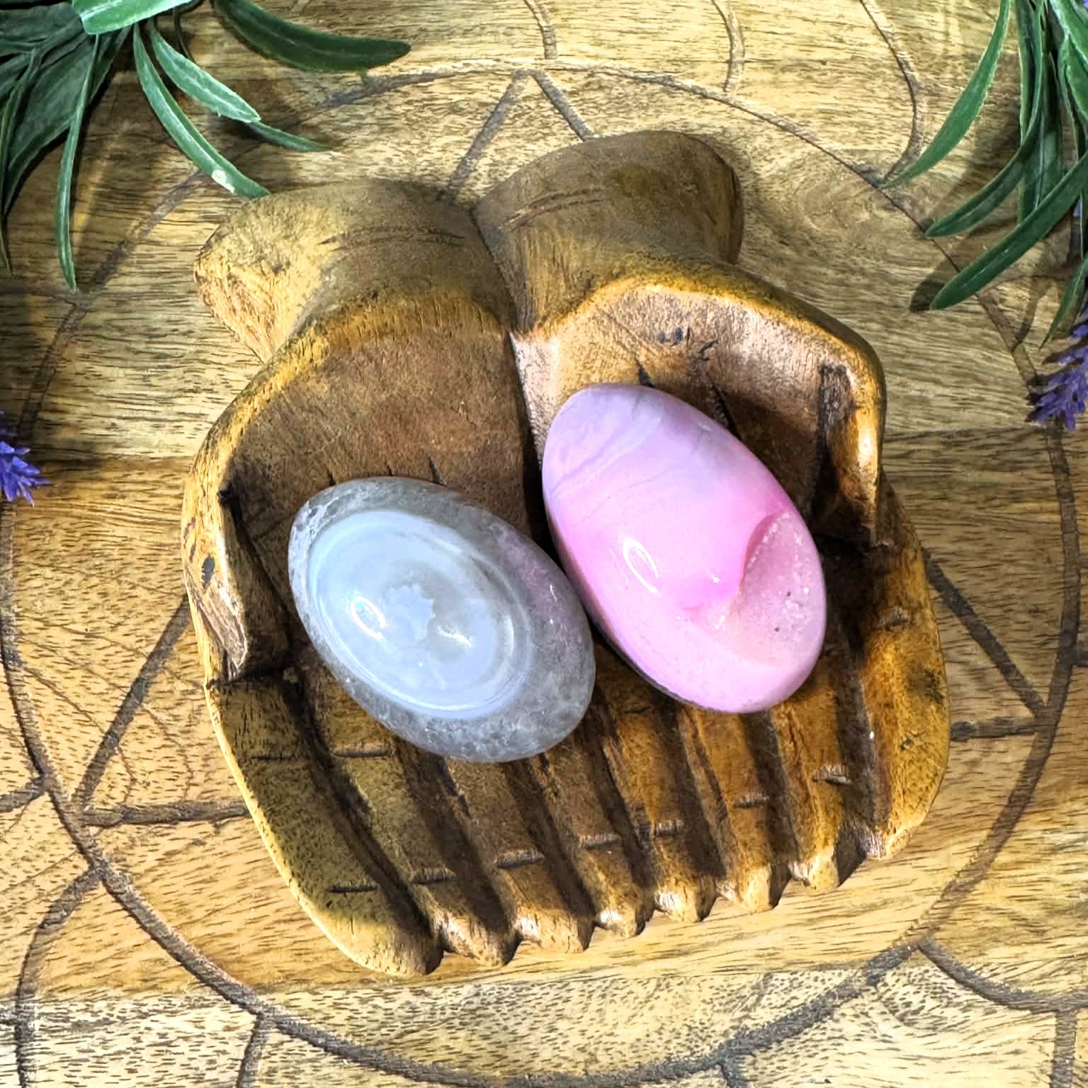 Agate Crystal Eggs