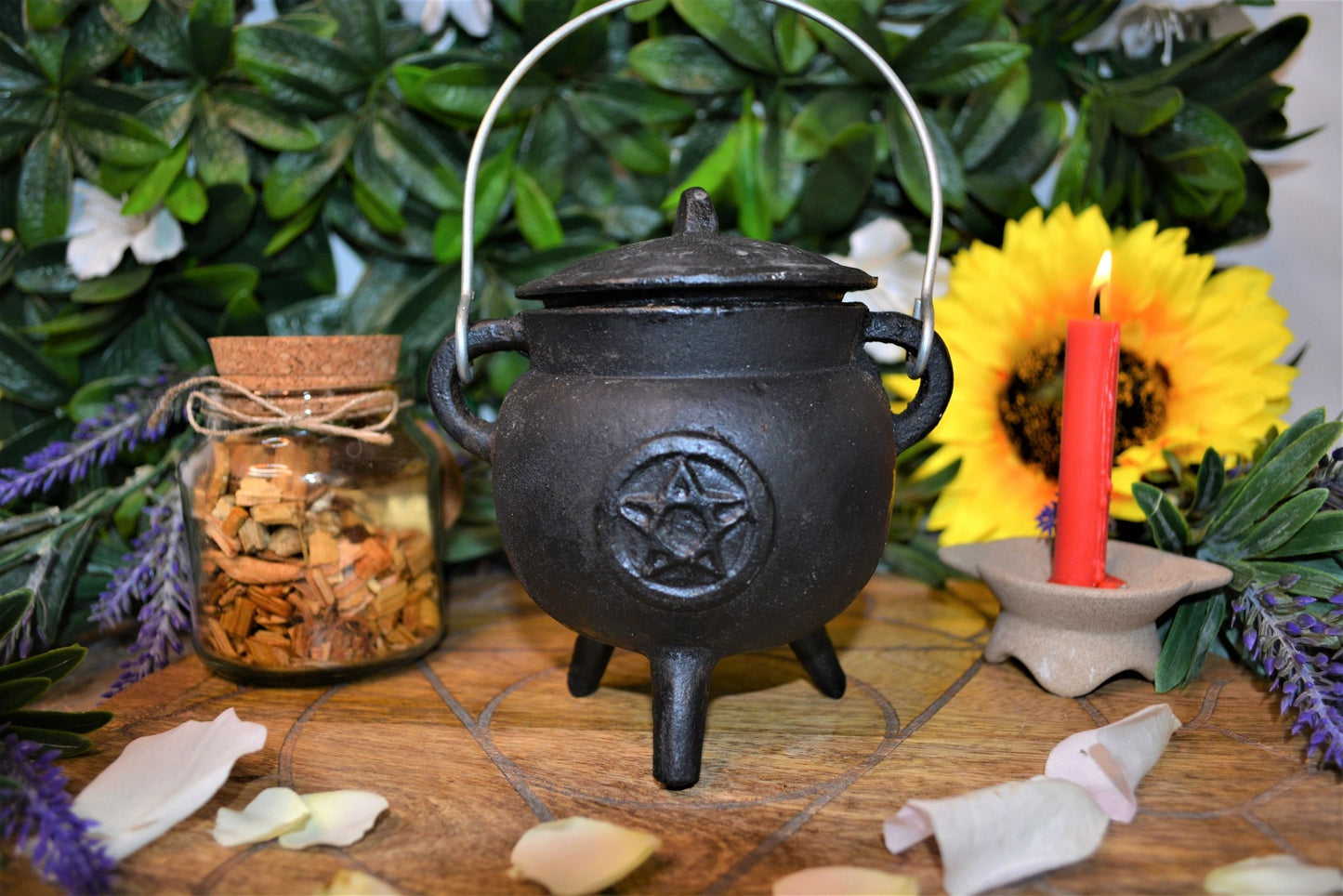Cauldron - Cast Iron 10cm/12cm/13cm/16cm