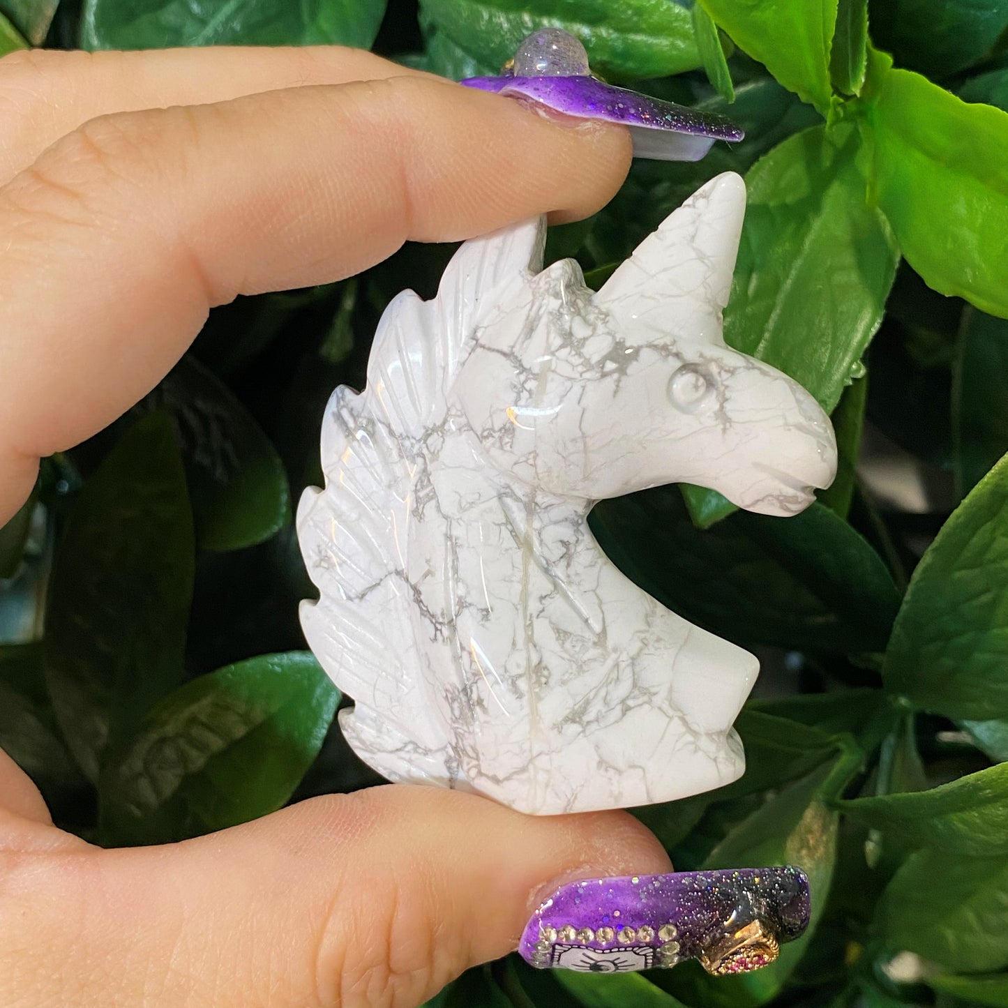 Howlite Unicorn