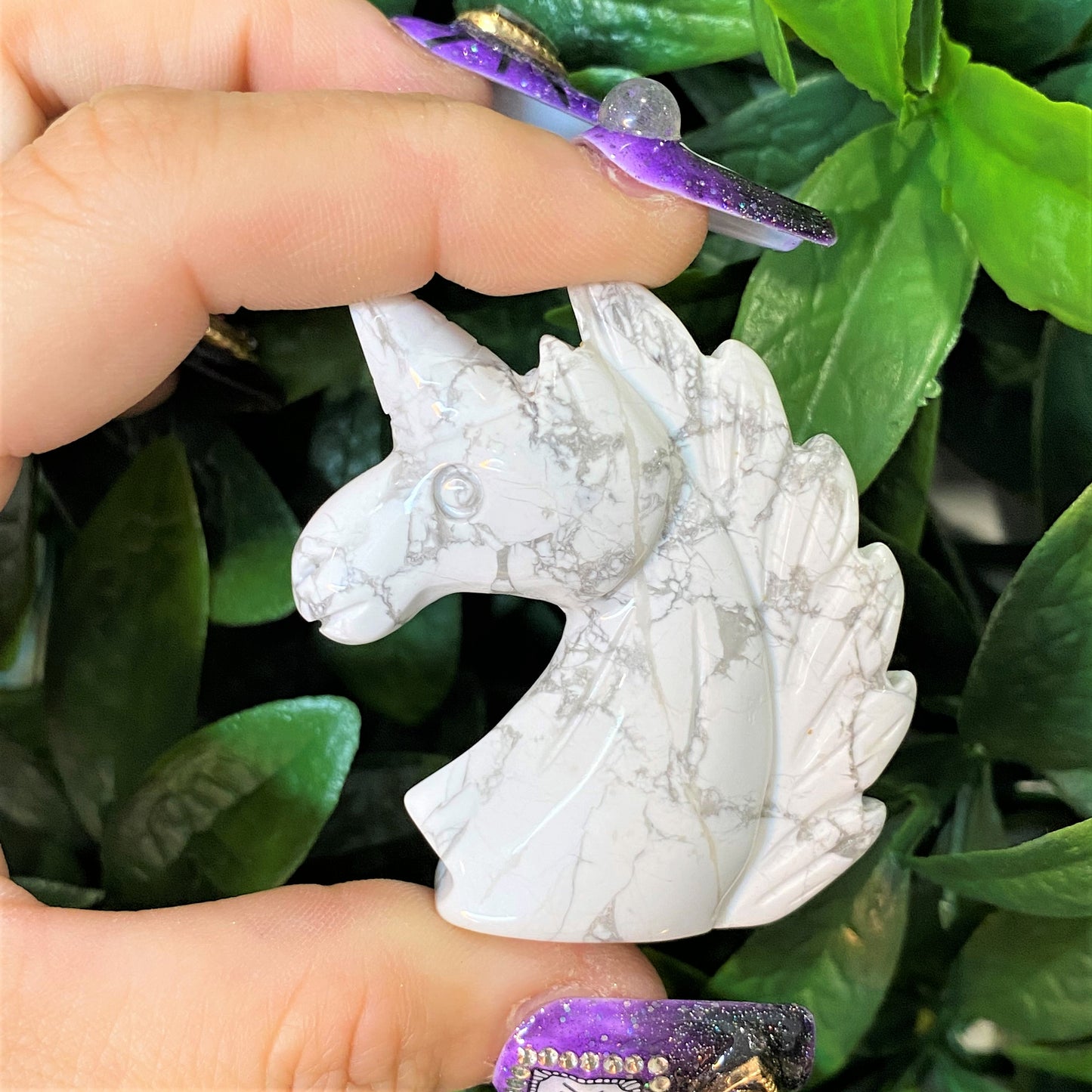 Howlite Unicorn