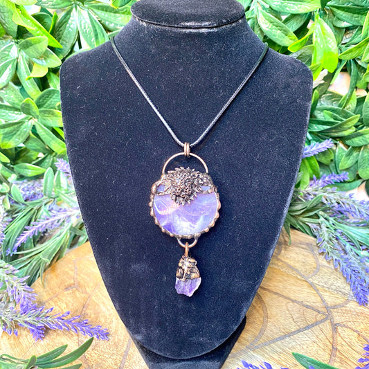 Witchy Lion Amethyst Necklace