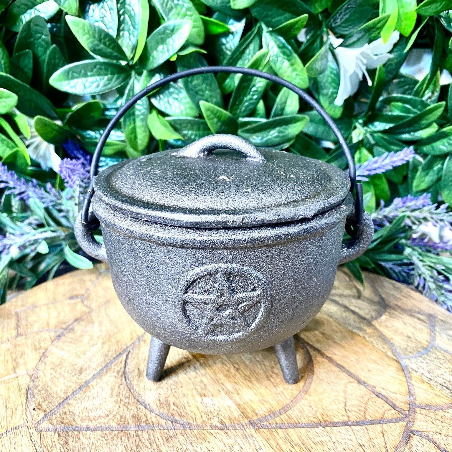 Cauldron - Cast Iron 10cm/12cm/13cm/16cm