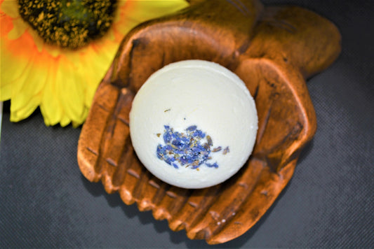 Homemade Lavender Goats Milk Bath Bomb