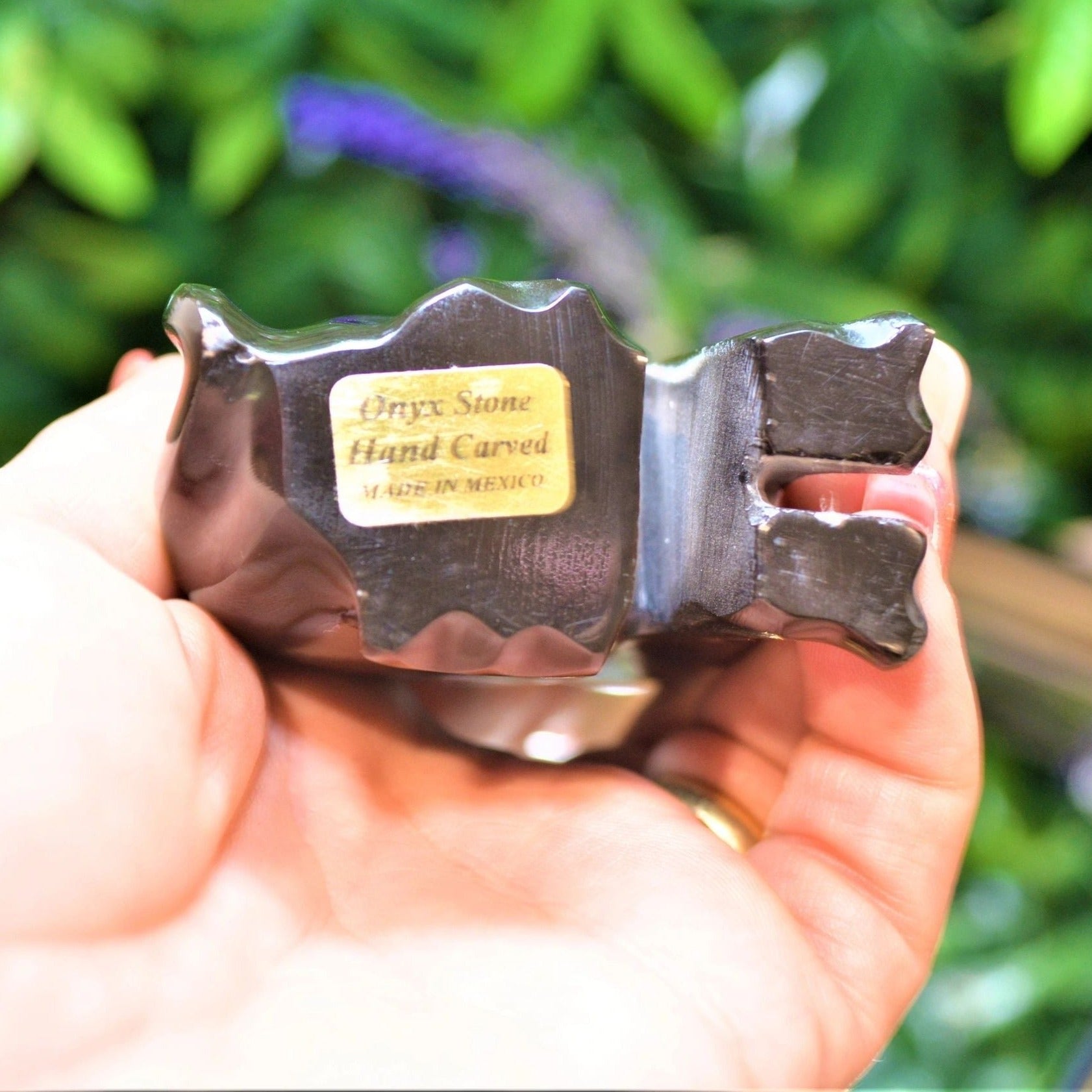 Black Onyx Cat Hand Carved