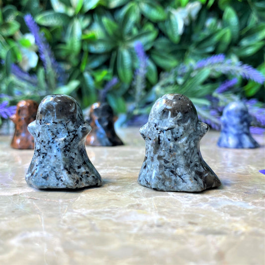 Mini Crystal Ghosts