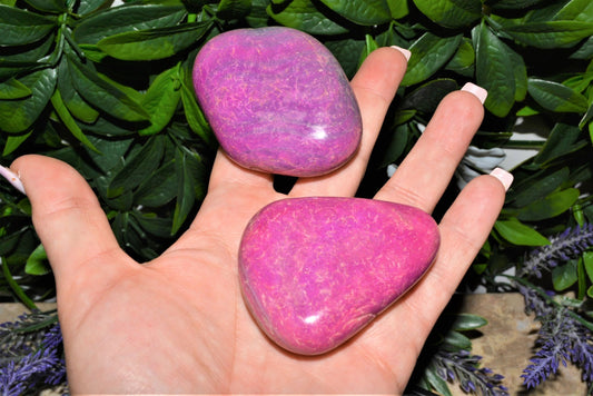 Agate Pink Palm Stone