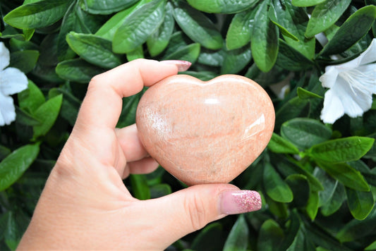 Peach Moonstone Heart Medium